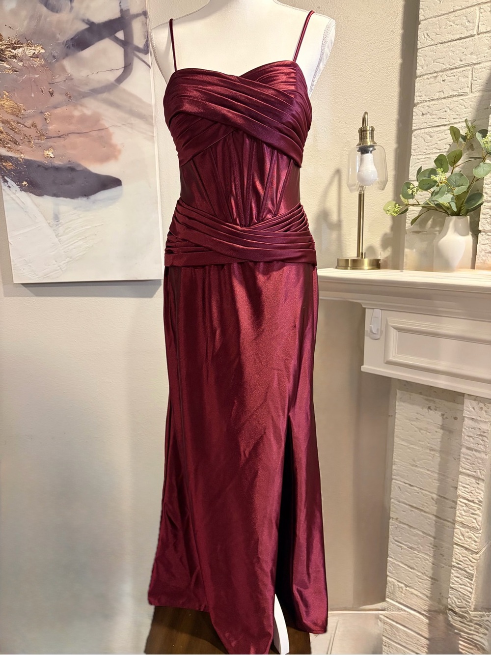 Davids Bridal Galina Signature Sculpting Satin Bridesmaid Dress Wine Size 12